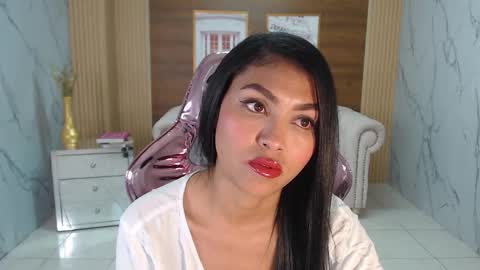 Snapshot of lissandra_s chatting on 09.23.25 lissandra_s online show from 09.23.25