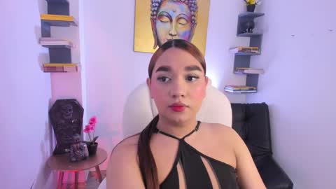Snapshot of lissascarlett_1 chatting on 10.22.25 Lisssa online show from 10.22.25