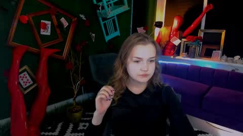 Snapshot of lissatelor chatting on 05.17.26 Lissa Telor online show from 05.17.26