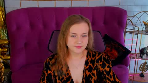 Snapshot of lissatelor chatting on 05.26.26 Lissa Telor online show from 05.26.26
