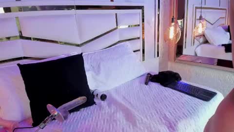 Snapshot of lisse_palmerr chatting on 02.06.25 lisse_palmerr online show from 02.06.25