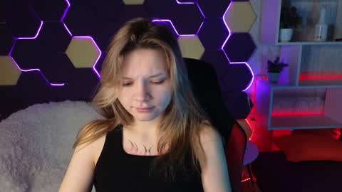 Lena online show from 01.21.25