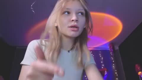 Lena online show from 02.22.26