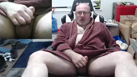 Snapshot of litemike7 chatting on 10.11.25 litemike7 online show from 10.11.25