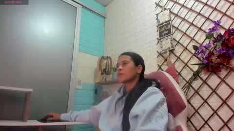 VANESSA online show from 04.26.26