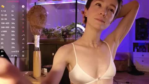 Alisa online show from 11.19.25