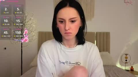 Molly online show from 06.06.26