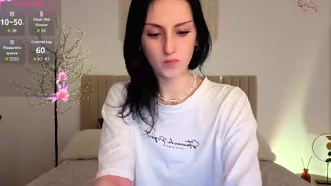 Molly online show from 06.11.26