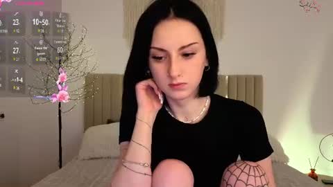 Molly online show from 06.12.26