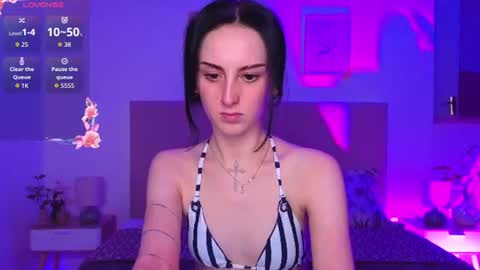 Molly online show from 07.25.26