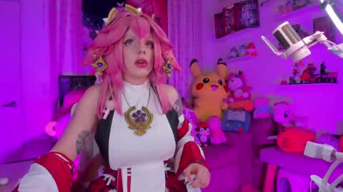 little ary online show from 10.14.25