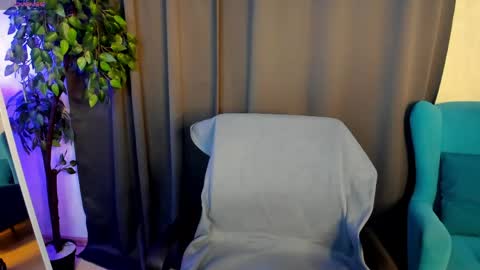 Isabel online show from 06.07.26