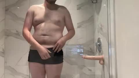 Snapshot of little_boi2much chatting on 09.14.25 little_boi2much online show from 09.14.25