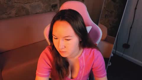 Snapshot of little_doll_meow chatting on 02.19.26 Alexandra online show from 02.19.26