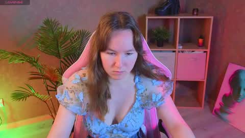 Snapshot of little_doll_meow chatting on 04.29.26 Alexandra online show from 04.29.26