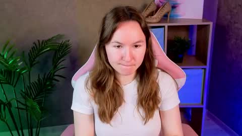 Snapshot of little_doll_meow chatting on 05.27.26 Alexandra online show from 05.27.26