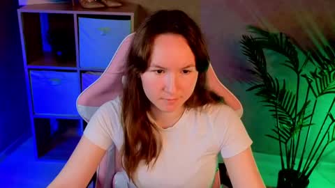 Snapshot of little_doll_meow chatting on 06.01.26 Alexandra online show from 06.01.26
