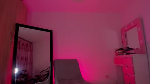 Snapshot of little_emilyd chatting on 09.26.25 Emily online show from 09.26.25