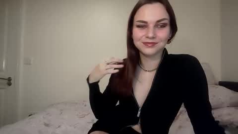 Snapshot of little_kinky_gal chatting on 03.07.26 little_kinky_gal online show from 03.07.26