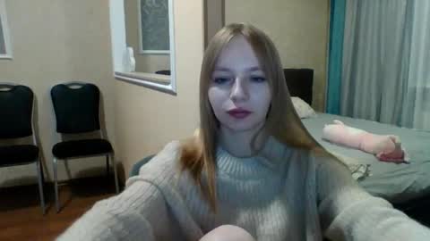 Snapshot of little_mariaa chatting on 09.24.25 Maria online show from 09.24.25