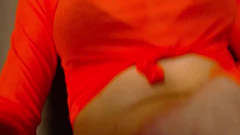 Mia   Im online every day 1530 PM in New York  2030 PM in London online show from 11.17.25