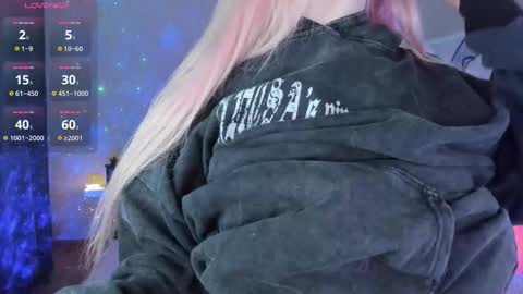 Snapshot of little_misaki chatting on 09.12.25 Maria online show from 09.12.25