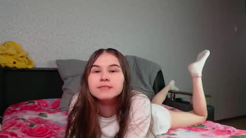 Snapshot of little_owlx chatting on 05.23.26 Alice.. online show from 05.23.26