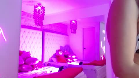 Snapshot of little_paulette chatting on 02.12.26 Paulette online show from 02.12.26