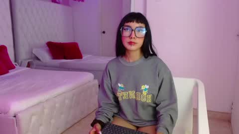 Paulette online show from 04.18.26