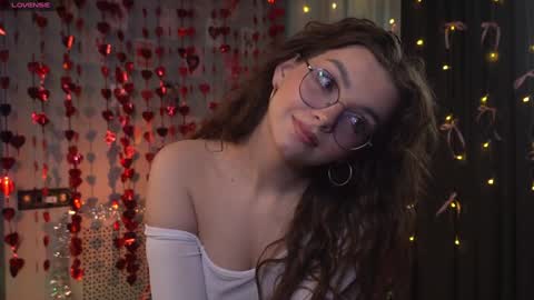 Kiki online show from 02.18.26