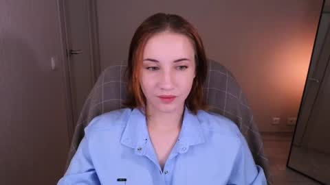 Snapshot of little_pretty_woman chatting on 07.19.26 little_pretty_woman online show from 07.19.26