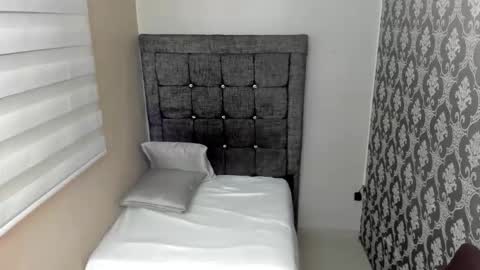 Luisa online show from 11.24.25