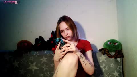 Snapshot of little_sugar_queen chatting on 01.18.26 Akin online show from 01.18.26