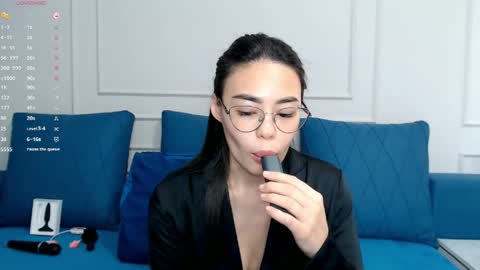 Kwan online show from 03.22.26