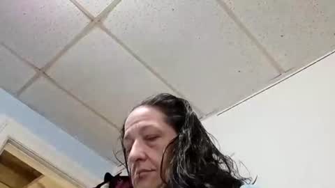 Snapshot of littlebigsquirt7945 chatting on 04.21.26 Sady Jayne online show from 04.21.26
