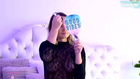 Snapshot of littleblondbunny chatting on 03.09.26 littleblondbunny online show from 03.09.26