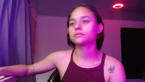 littlecheerry69 online show from 10.22.25