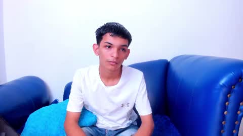 Snapshot of littlecum18 chatting on 06.19.26 Pipe online show from 06.19.26