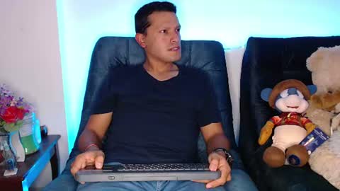 Snapshot of littledicklatin chatting on 06.14.26 Manu online show from 06.14.26