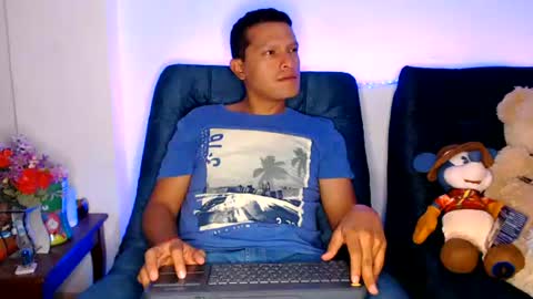 Manu online show from 08.04.26
