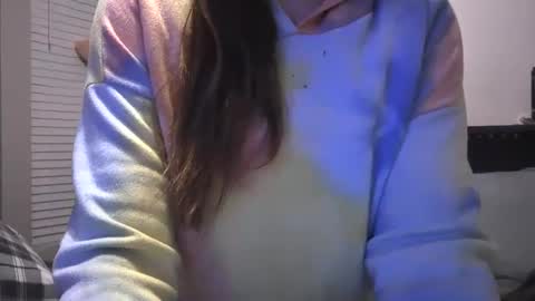 Snapshot of littlejessielov chatting on 12.08.24 Jessie online show from 12.08.24