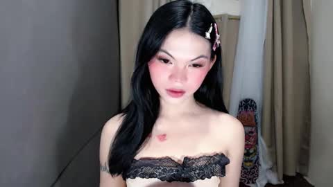 littlelace_ online show from 04.18.26