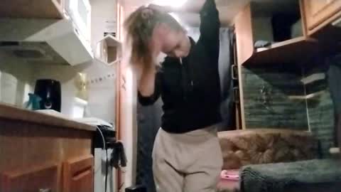 littleleo96 online show from 11.21.25