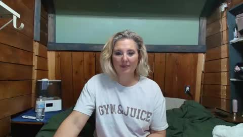 lisanixs online show from 02.04.26