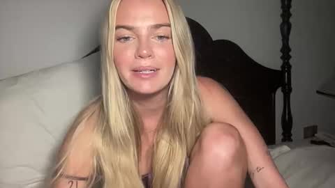 Marciabrady online show from 12.15.25