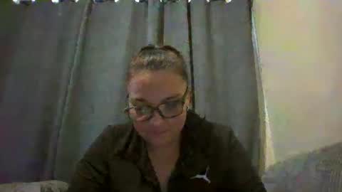 littlemissm44623 online show from 04.17.26