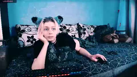 Felix online show from 07.11.26