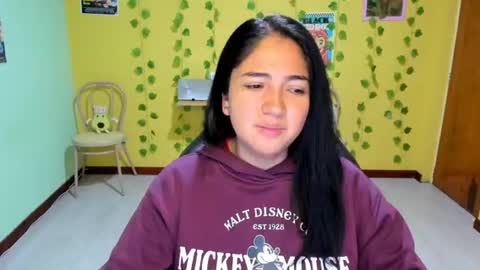 Mia  Wednesday to Sunday 730 am to 1030 am Colombian Hour D online show from 07.29.26