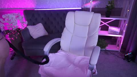 Masha  online show from 03.03.26