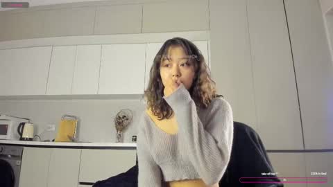 Ayumi or Yumi online show from 10.06.25